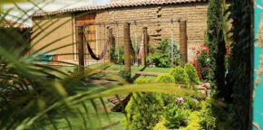 Гостиница Puerta Vieja Hostel  Сан-Кристобаль  